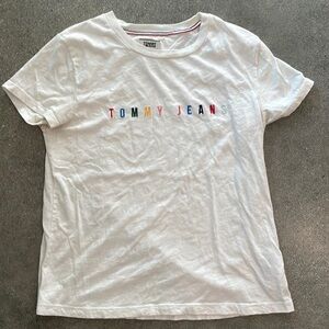 Tommy Jeans Rainbow Logo Tee